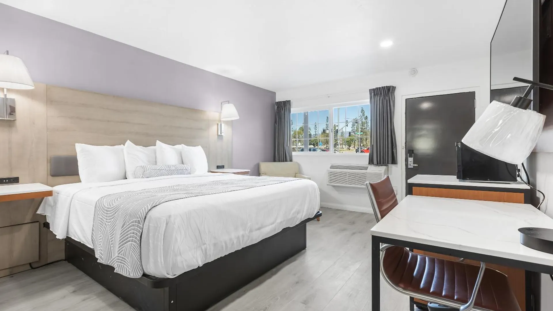Inland Inn & Suites San Bernardino 2*,  Estados Unidos da América